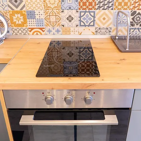 Apartman Seaside Estate - Cozy And Romantic - Public Parking Nearby Várna