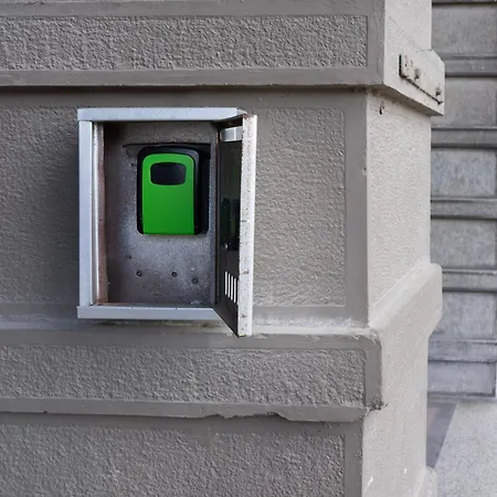 Apartment Seaside Estate - Cozy And Romantic - Public Parking Nearby *