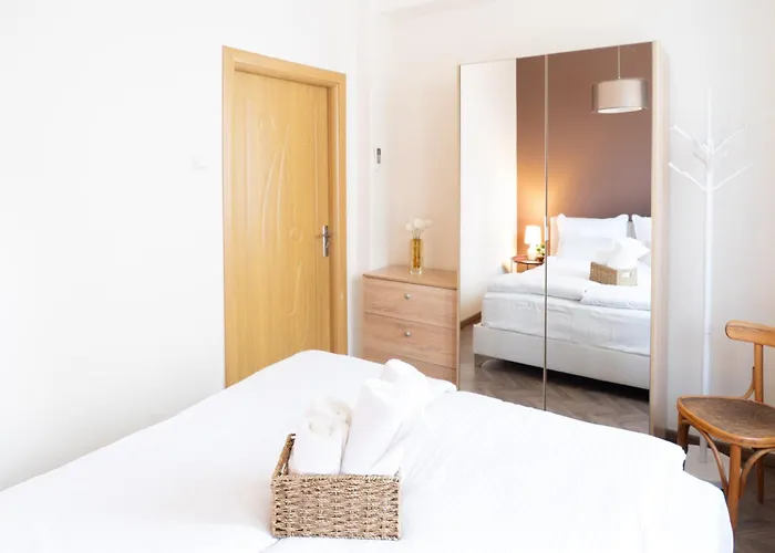 Διαμέρισμα Seaside Estate - Cozy And Romantic - Public Parking Nearby