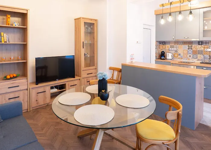 Διαμέρισμα Seaside Estate - Cozy And Romantic - Public Parking Nearby *